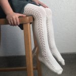 Chaussettes hautes enfants collants crème ajourés
